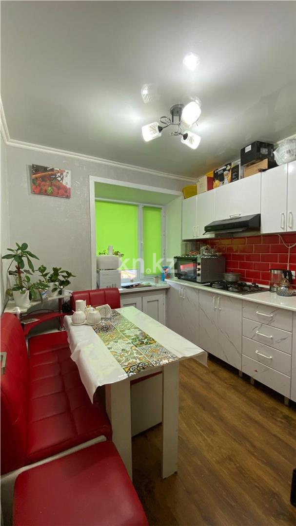 Продажа 3-комнатной квартиры, 41 м², мкр-н 12 - Продажа и аренда недвижимости в Караганде фото 5 из 11