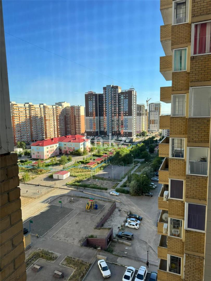 Продажа 3-комнатной квартиры, 90 м², пр. Шахтеров, дом  60 в Караганде - фото 24
