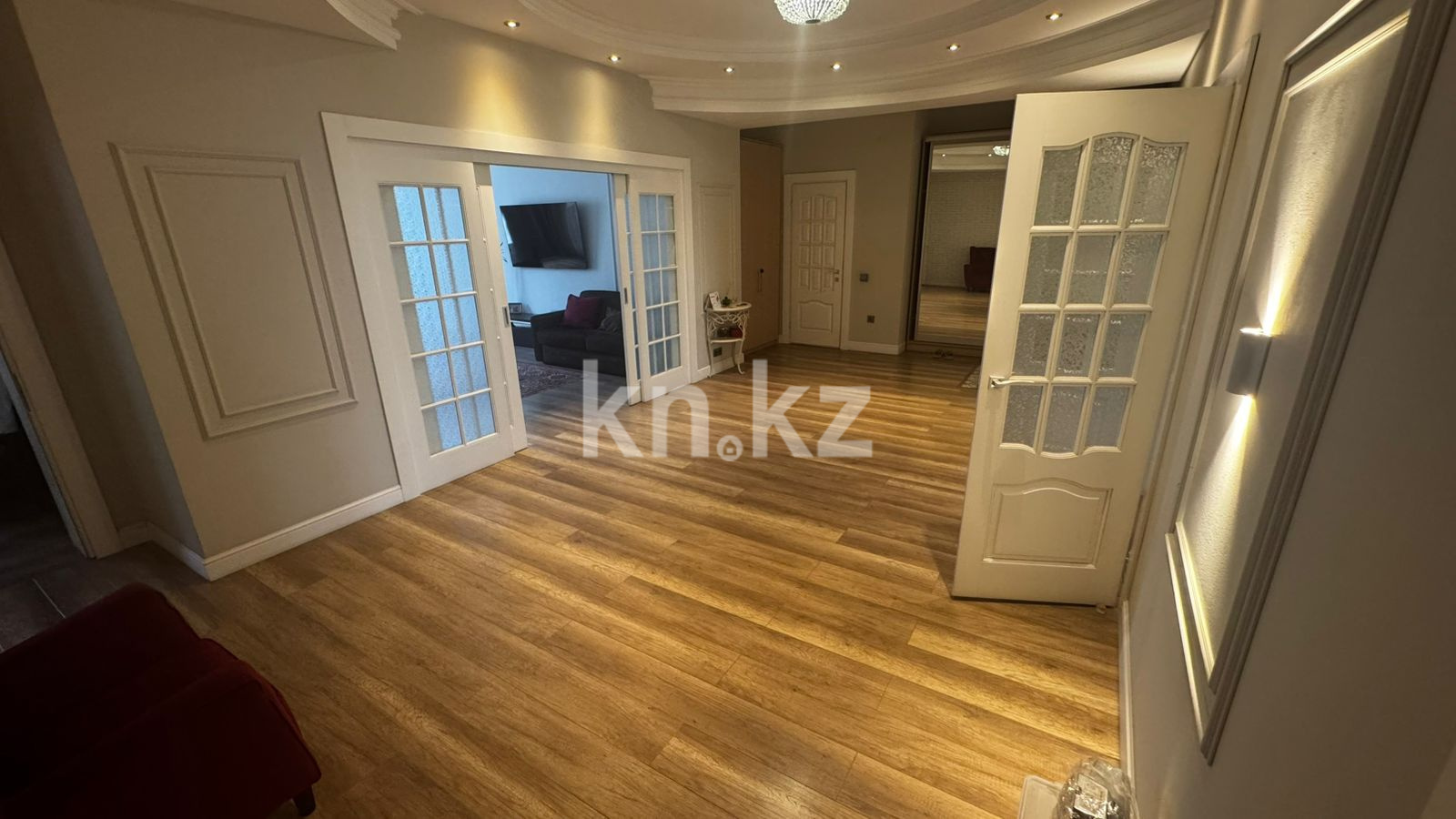 Продажа 3-комнатной квартиры, 170 м², ул. Зенкова, дом  36 - ул. Богенбай батыра в Алматы - фото 2