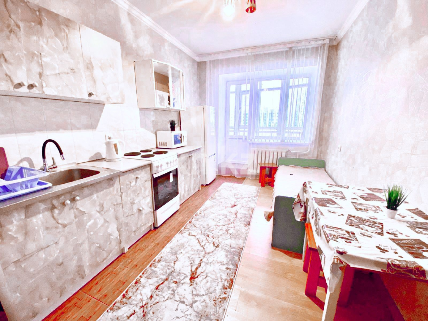 Аренда 1-комнатной квартиры посуточно, 42 м² в Астане - фото 2