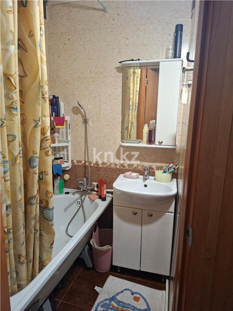 Продажа 2-комнатной квартиры, 46 м², ул. Керамическая - Продажа квартир в Караганде фото 6 из 8