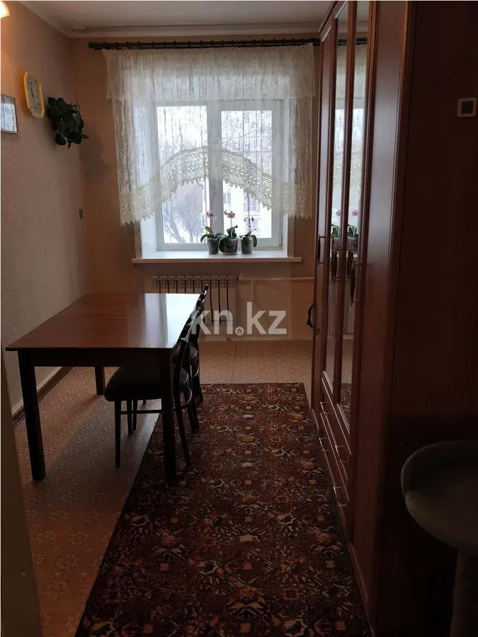 Продажа 3-комнатной квартиры, 69 м², ул. Абая, дом  45 в Караганде - фото 2