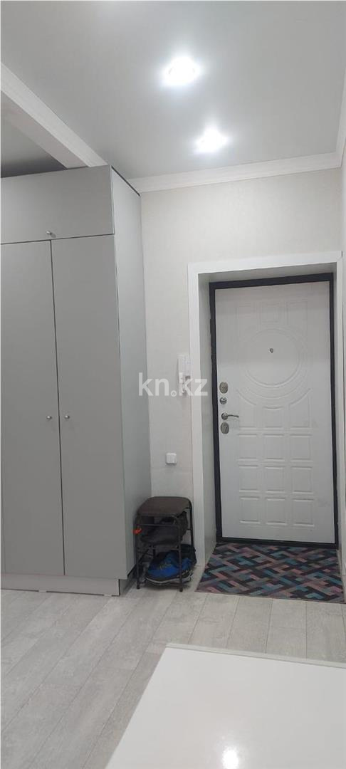 Продажа 2-комнатной квартиры, 60 м², ул. Муканова в Караганде - фото 9