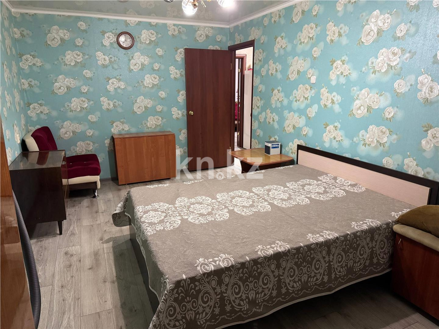 Продажа 3-комнатной квартиры, 64 м², мкр-н 22 - Продажа квартир в Караганде фото 4 из 19