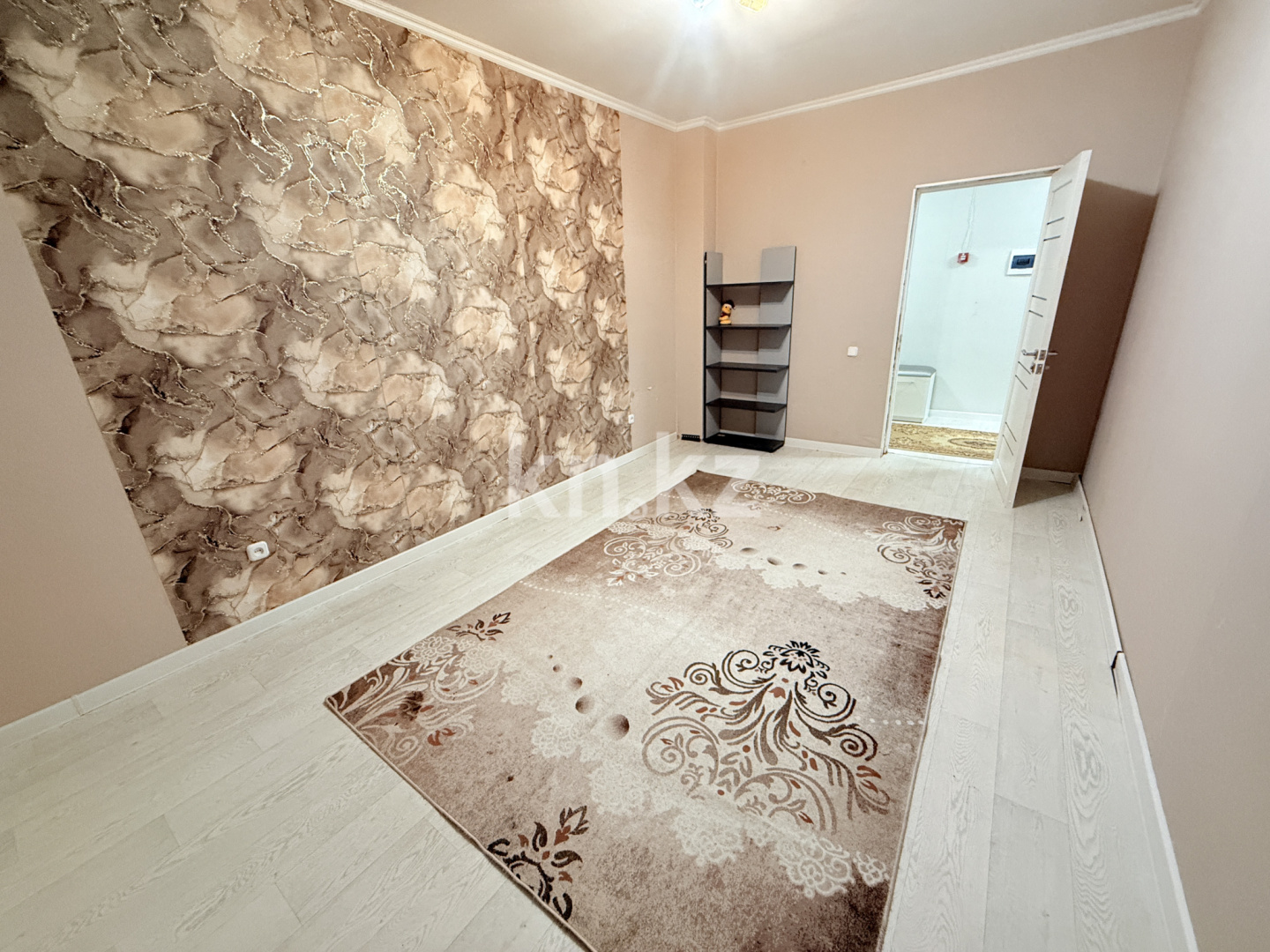 Продажа 2-комнатной квартиры, 68 м² в Караганде - фото 4