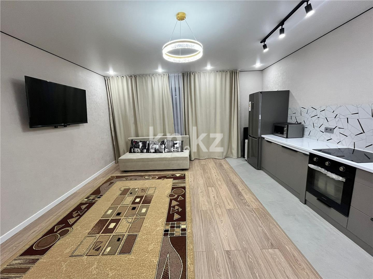 Продажа 3-комнатной квартиры, 62.16 м², ул. Е-1 в Астане