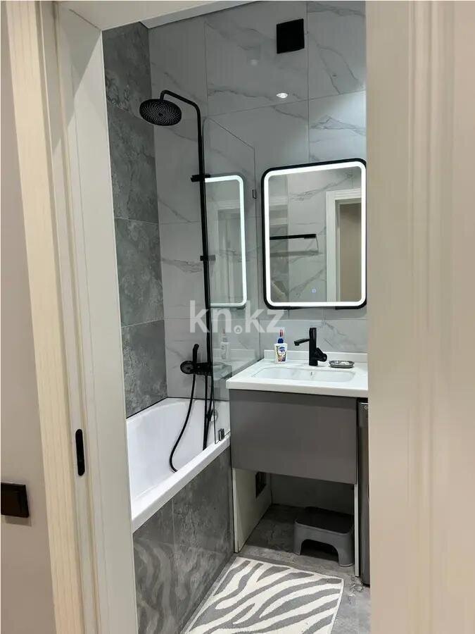 Продажа 2-комнатной квартиры, 61 м² в Алматы - фото 4