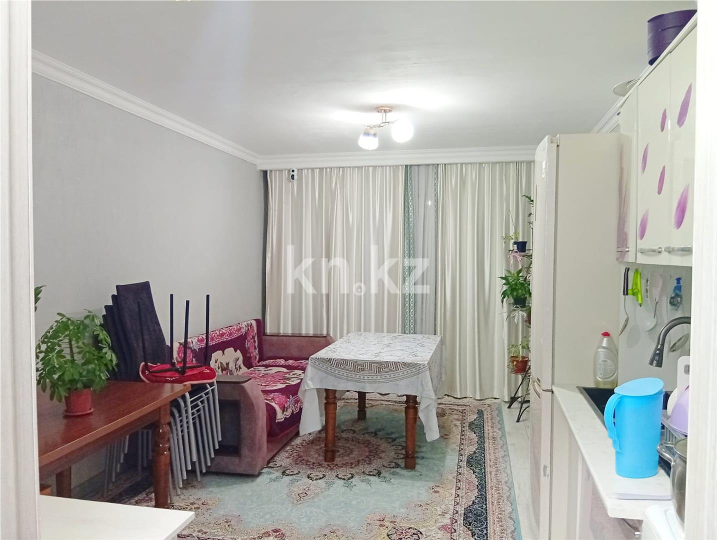 Продажа 2-комнатной квартиры, 54 м², ул. Бейбарыс Султан - Продажа квартир в Карагандинской области фото 1 из 16