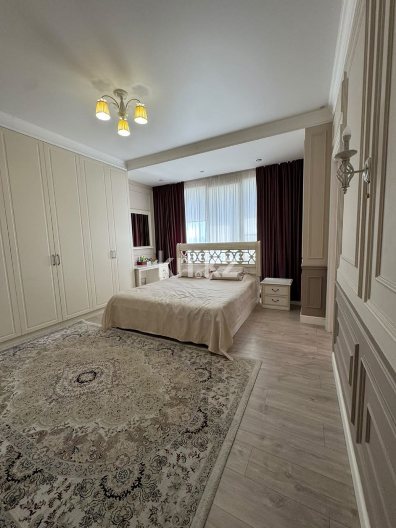 Продажа 4-комнатной квартиры, 153 м² в Астане - фото 11