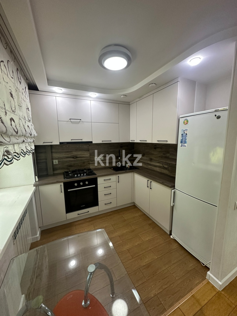 Продажа 3-комнатной квартиры, 75.7 м² в Караганде - фото 4