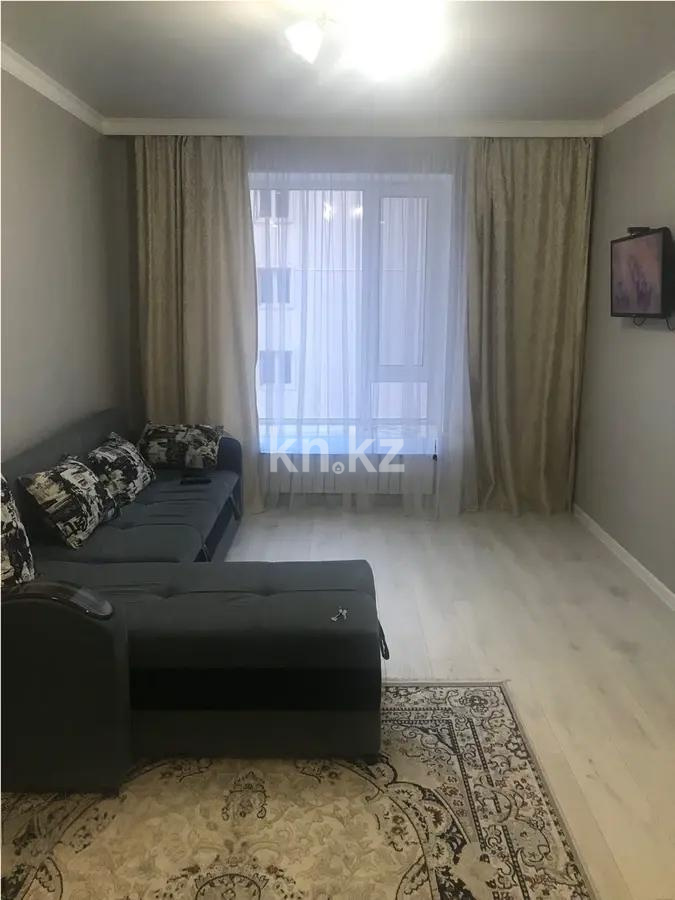 Продажа 1-комнатной квартиры, 37.8 м², пр. Кабанбай батыра, дом  59/1 - Продажа однокомнатных квартир без посредников в Астане фото 1 из 3