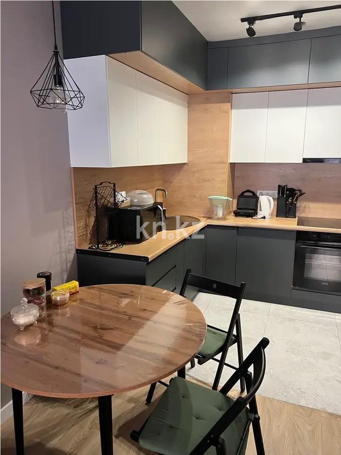 Продажа 2-комнатной квартиры, 50 м², ул. Утепова, дом  31 в Алматы - фото 2