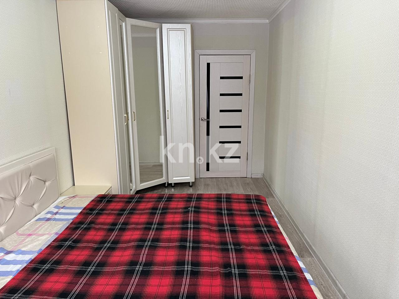 Продажа 2-комнатной квартиры, 44 м², мкр-н 12, дом  57а в Караганде - фото 2