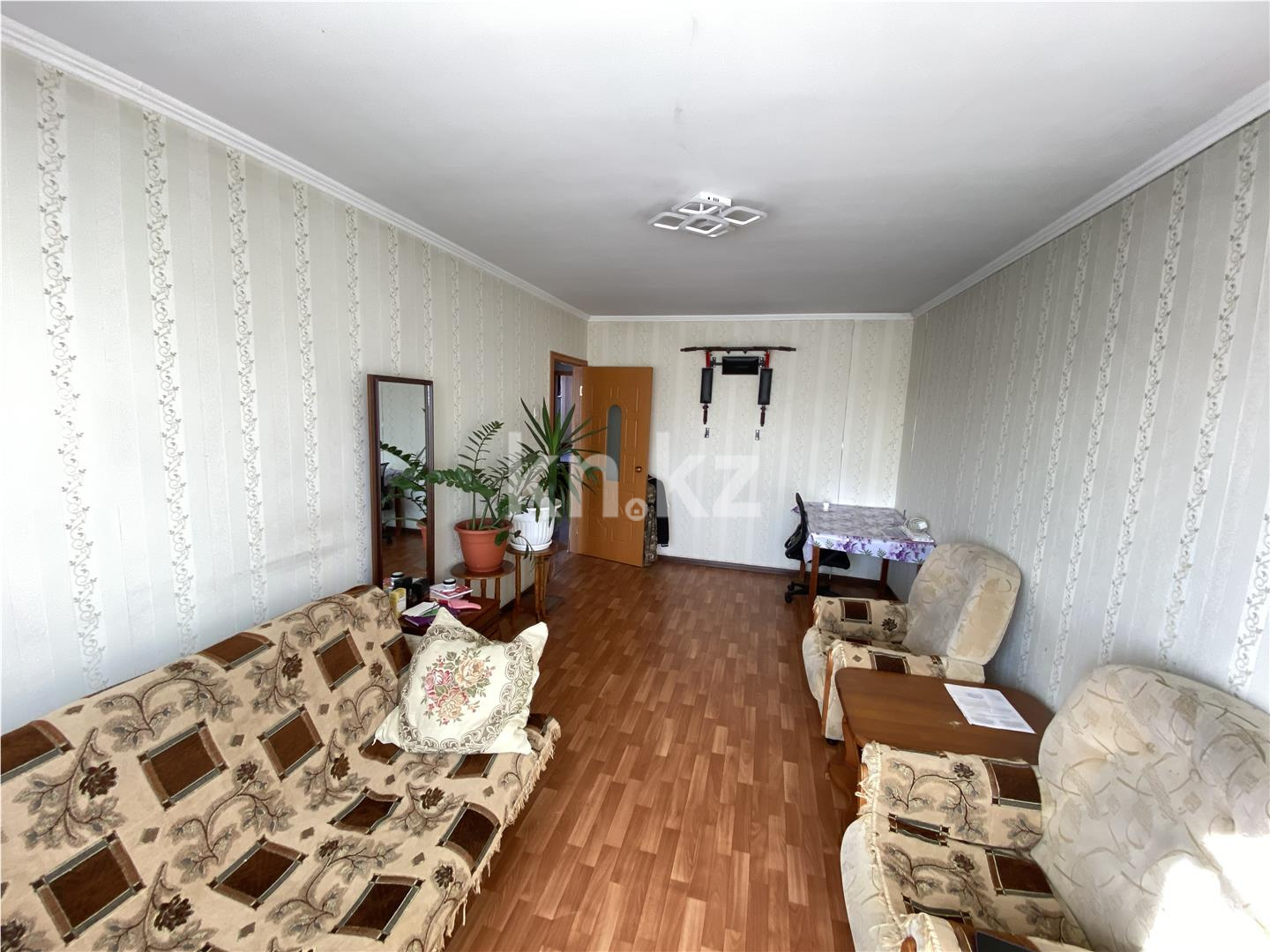 Продажа 3-комнатной квартиры, 61 м² в Караганде - фото 3