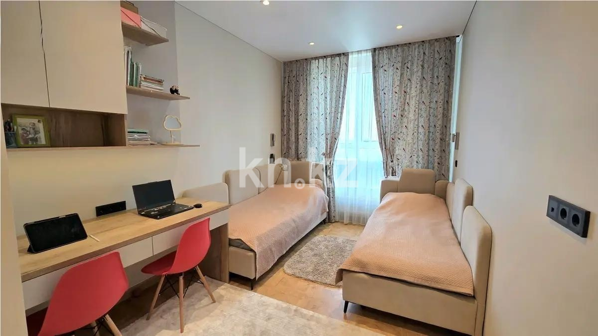 Продажа 4-комнатной квартиры, 100 м² в Алматы - фото 3