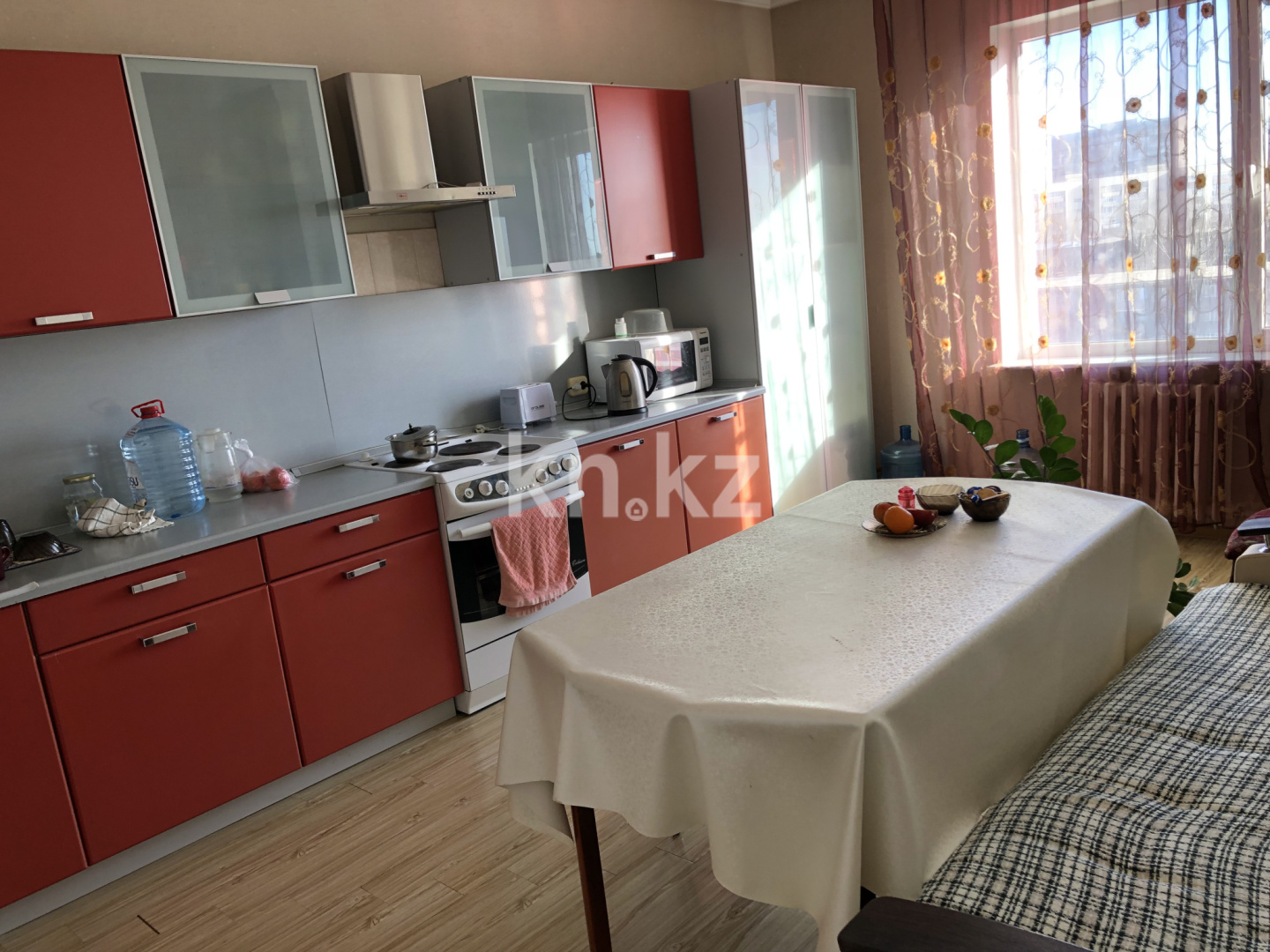 Продажа 3-комнатной квартиры, 93 м², пр. Шахтеров, дом  31а - Продажа земельных участков в Уральске фото 8 из 17