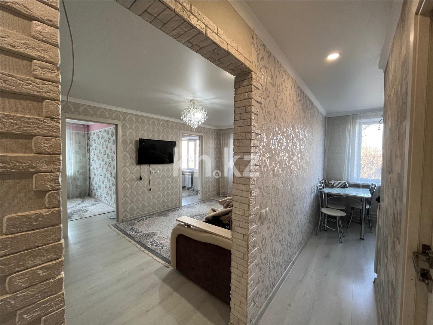 Продажа 3-комнатной квартиры, 48 м², мкр-н Восток-1 в Караганде - фото 11