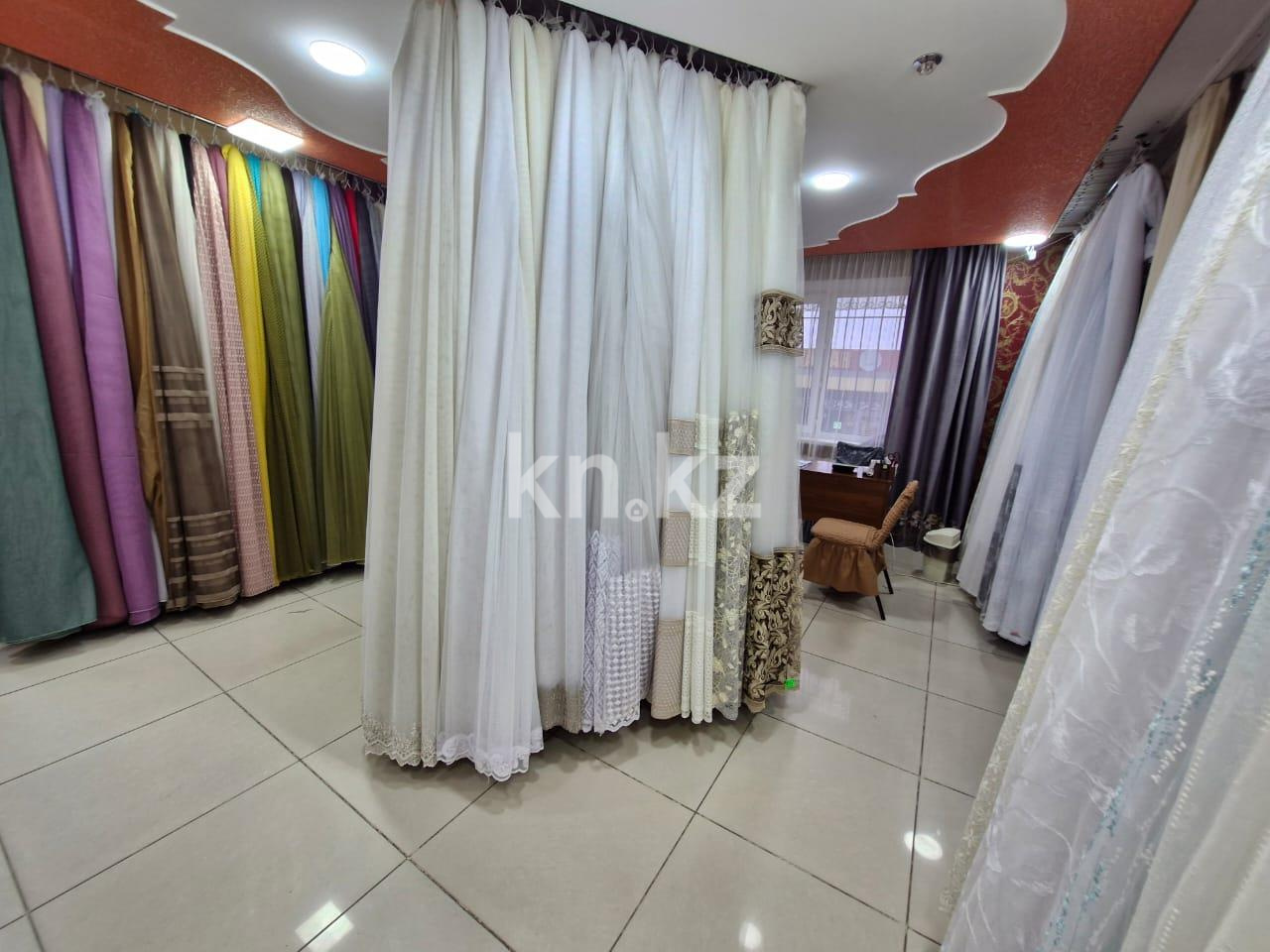 Продажа , 200 м², мкр-н Степной-4 - Продажа офисных и торговых помещений в Караганде фото 19 из 32