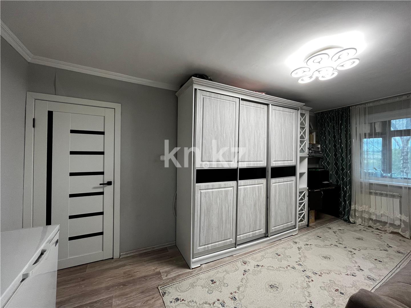 Продажа 3-комнатной квартиры, 66 м², мкр-н 19 в Караганде - фото 7