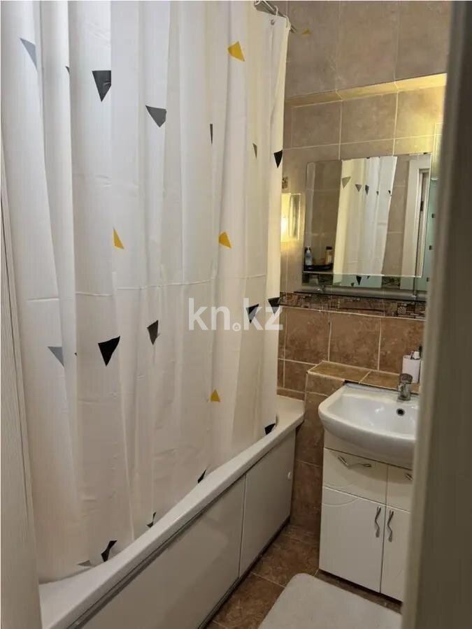 Продажа 3-комнатной квартиры, 71 м² в Алматы - фото 4