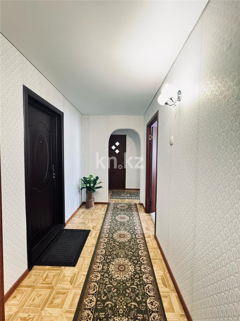 Продажа 2-комнатной квартиры, 54 м², мкр-н 8 в Темиртау - фото 11