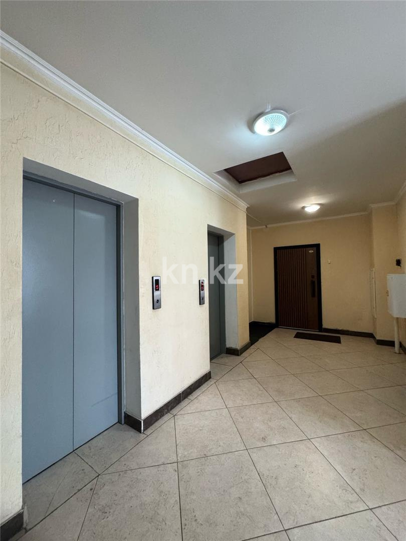 Продажа 2-комнатной квартиры, 57 м², ул. Нарикбаева в Астане - фото 9