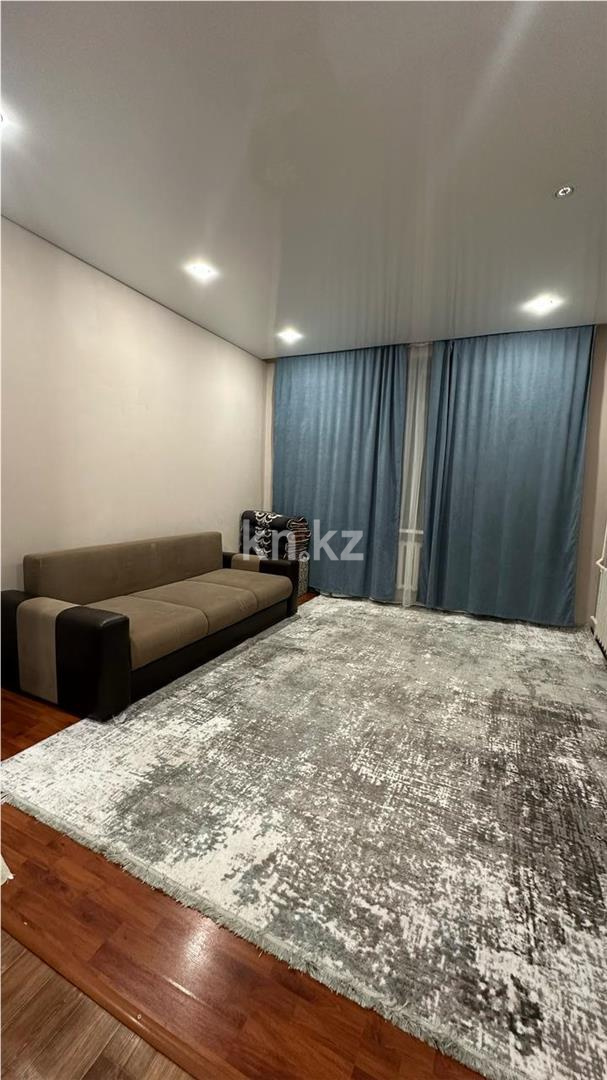 Продажа 1-комнатной квартиры, 39 м², мкр-н Алтын Арка - Продажа  однокомнатных квартир в Караганде фото 1 из 10