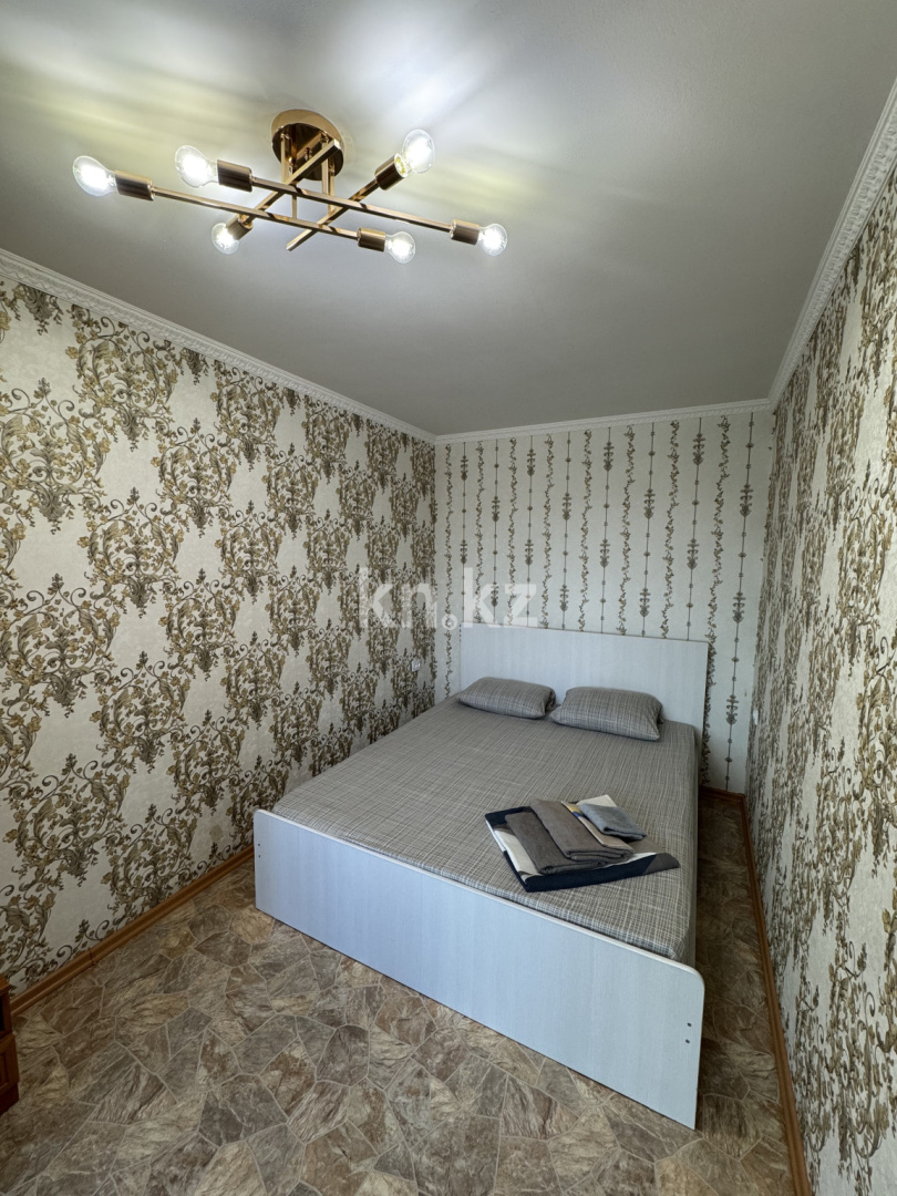 Аренда 2-комнатной квартиры посуточно, 52 м², Назарбаева, дом  21 в Павлодаре - фото 3
