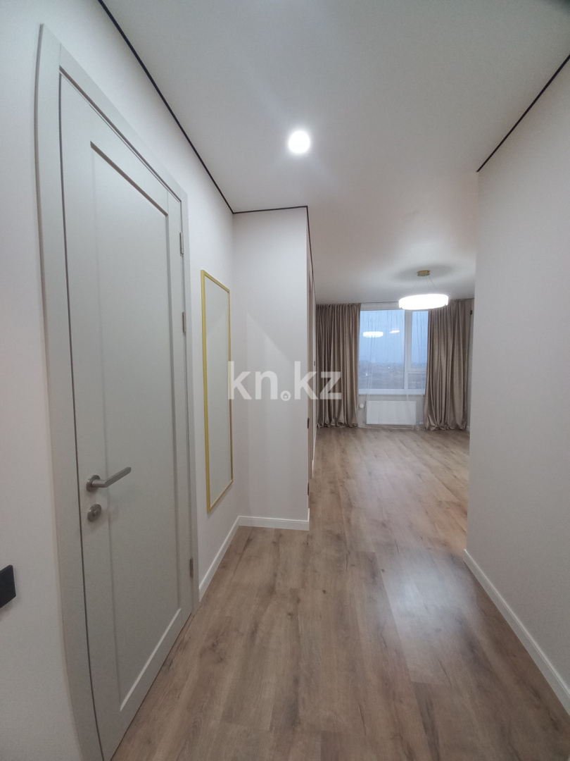 Продажа 1-комнатной квартиры, 33.42 м², ул. Е-915, дом  13 - Продажа жилой и коммерческой недвижимости в Астане фото 2 из 11