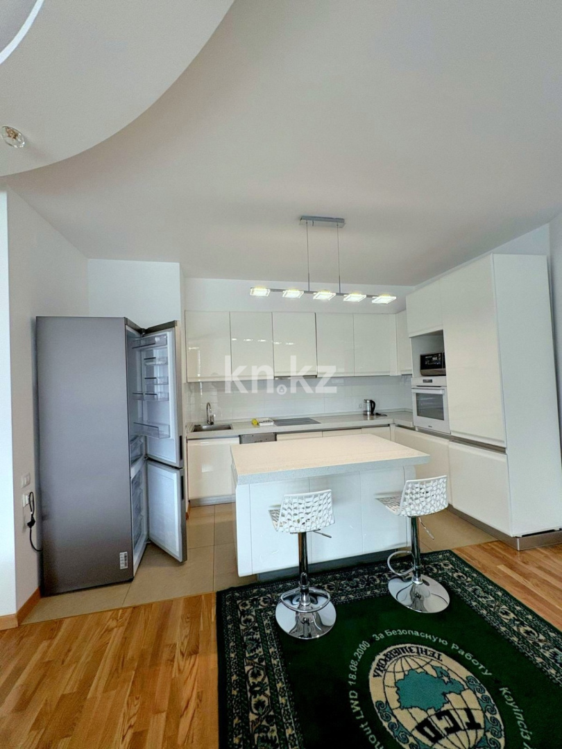 Аренда 2-комнатной квартиры, 90 м² в Алматы