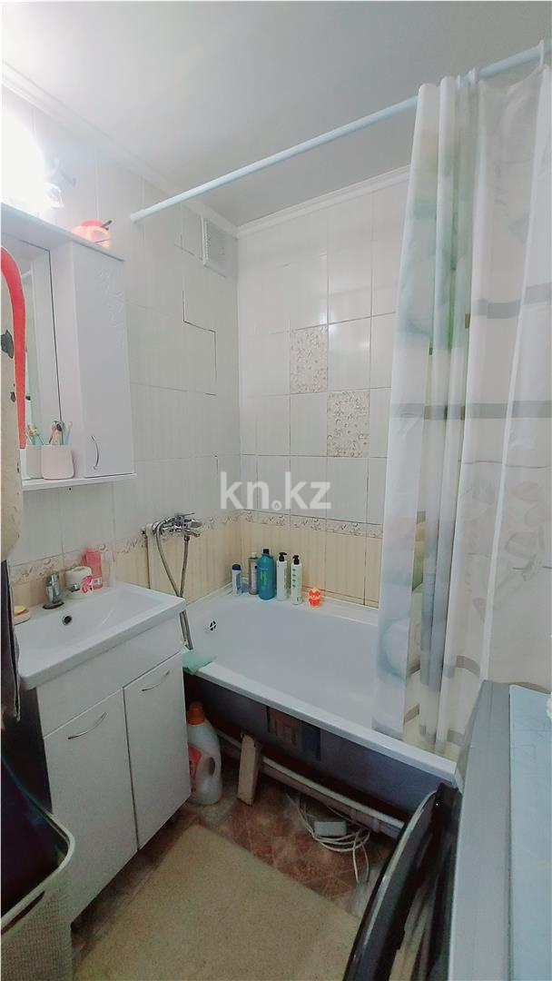 Продажа 3-комнатной квартиры, 58 м² - Продажа недвижимости в Караганде фото 7 из 8