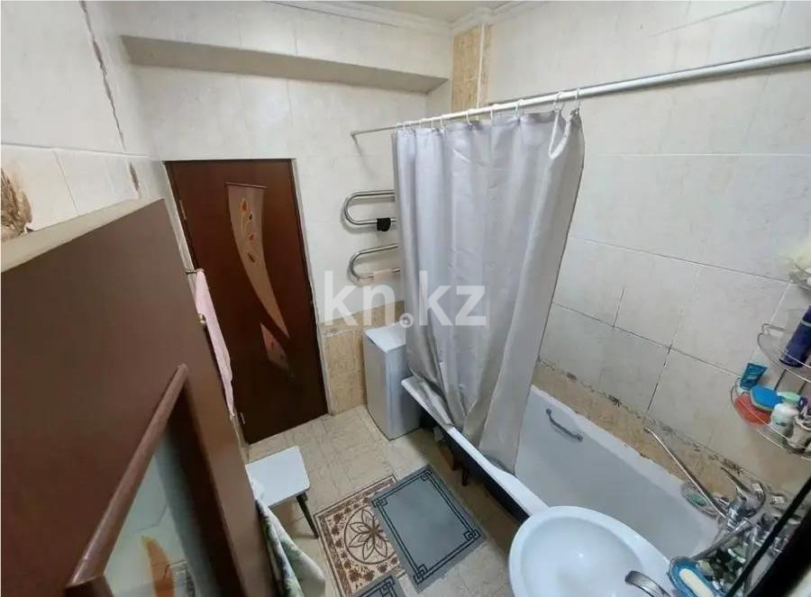 Продажа 3-комнатной квартиры, 63 м², ул. Розыбакиева, дом  153Б в Алматы - фото 5