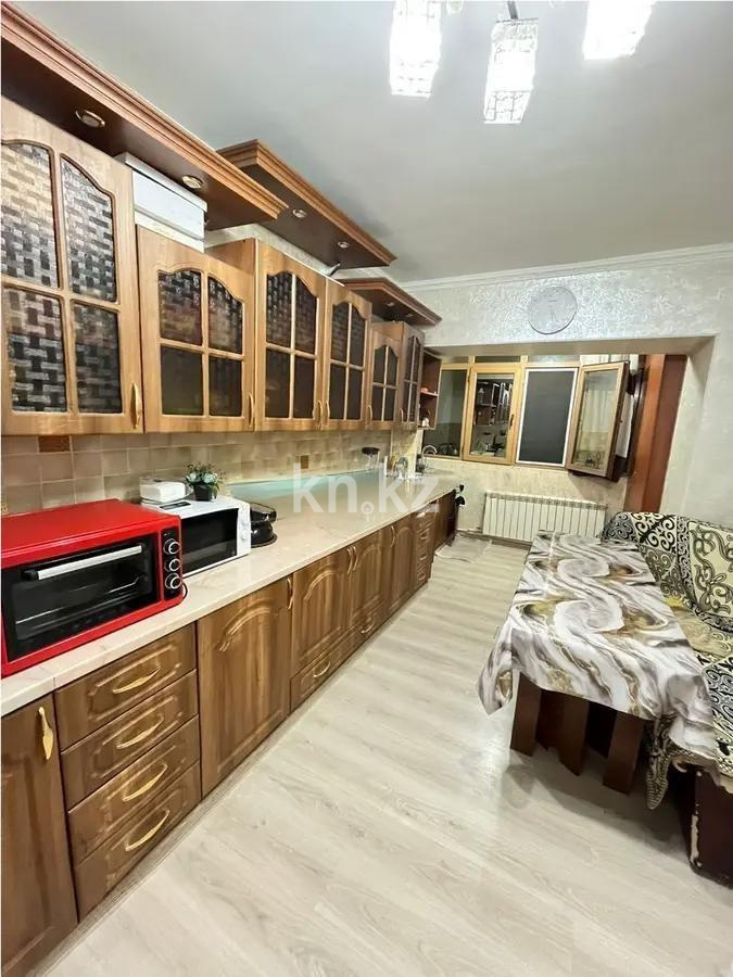 Продажа 2-комнатной квартиры, 42 м², ул. Айтиева, дом  112 в Алматы - фото 3