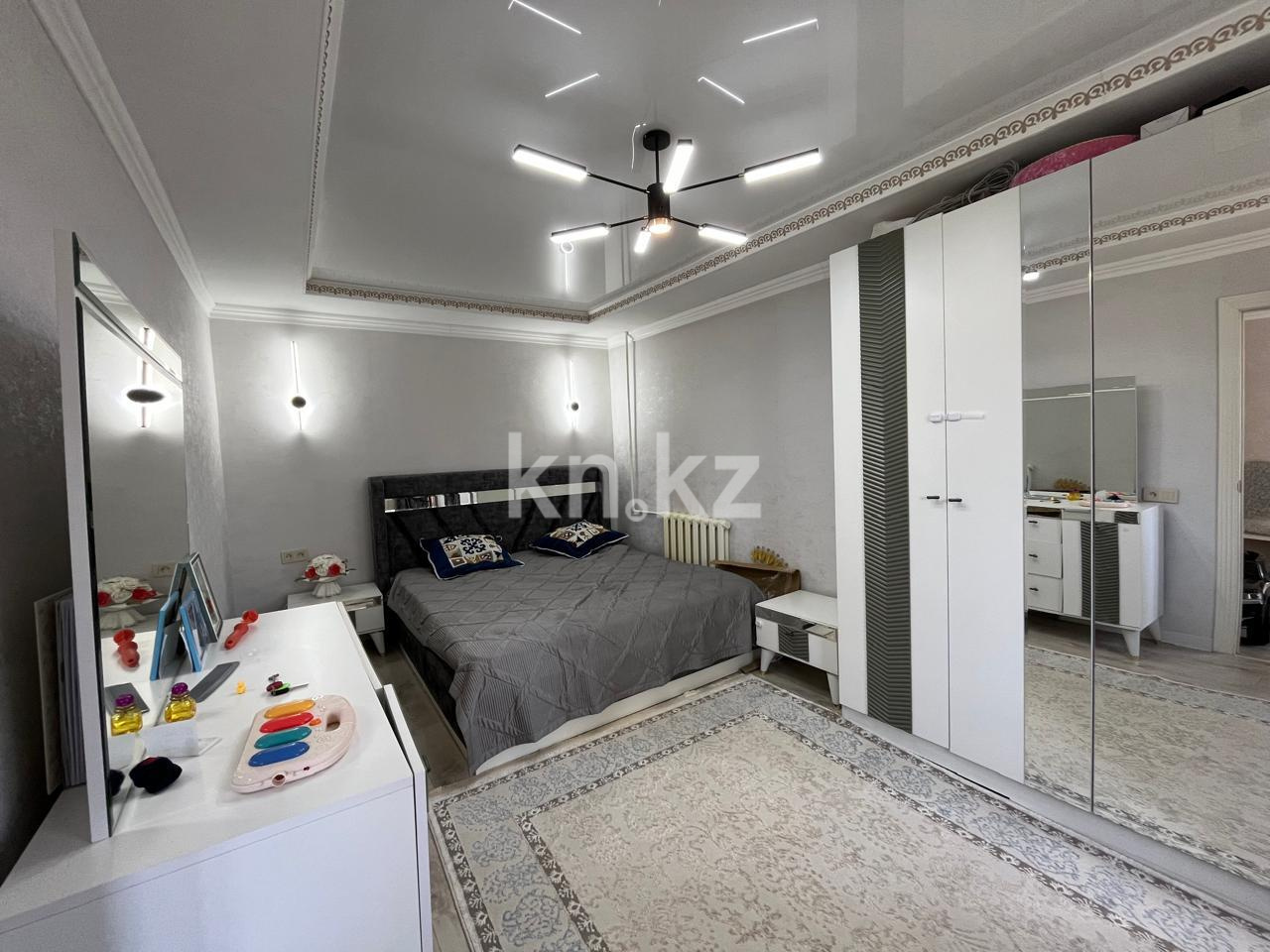 Продажа 3-комнатной квартиры, 61 м², мкр-н 19 в Караганде - фото 6