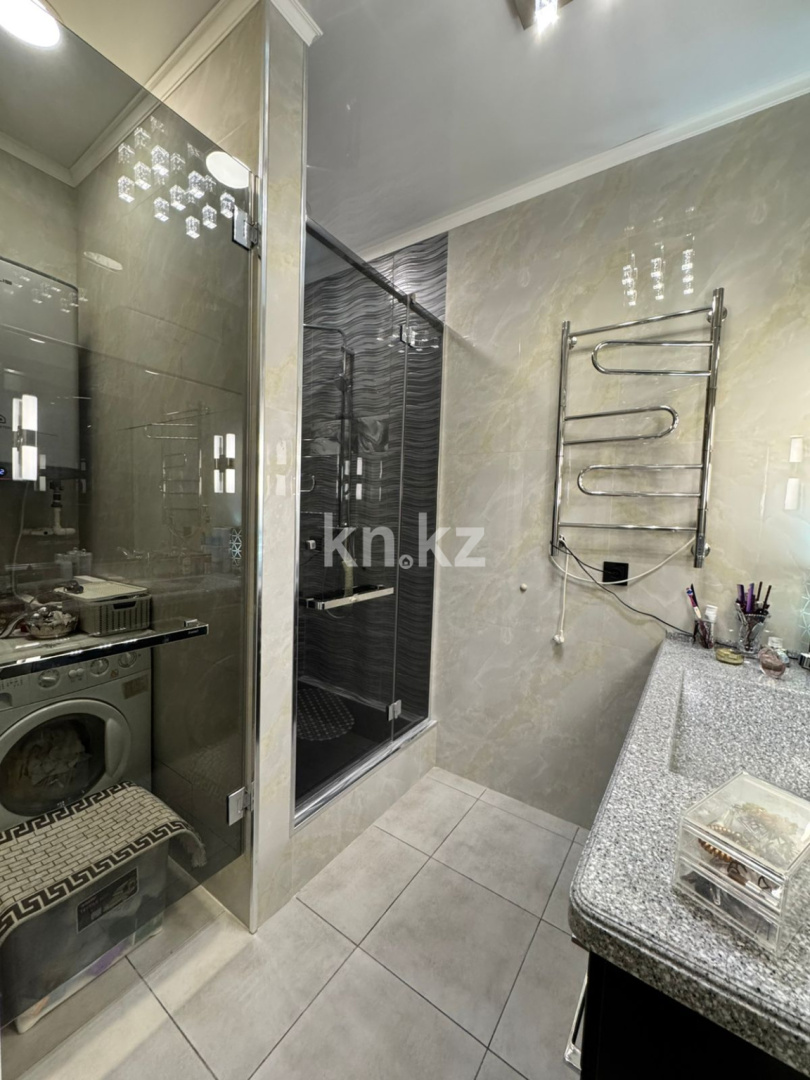 Продажа 2-комнатной квартиры, 54 м², пр. Назарбаева, дом  3 в Караганде - фото 9