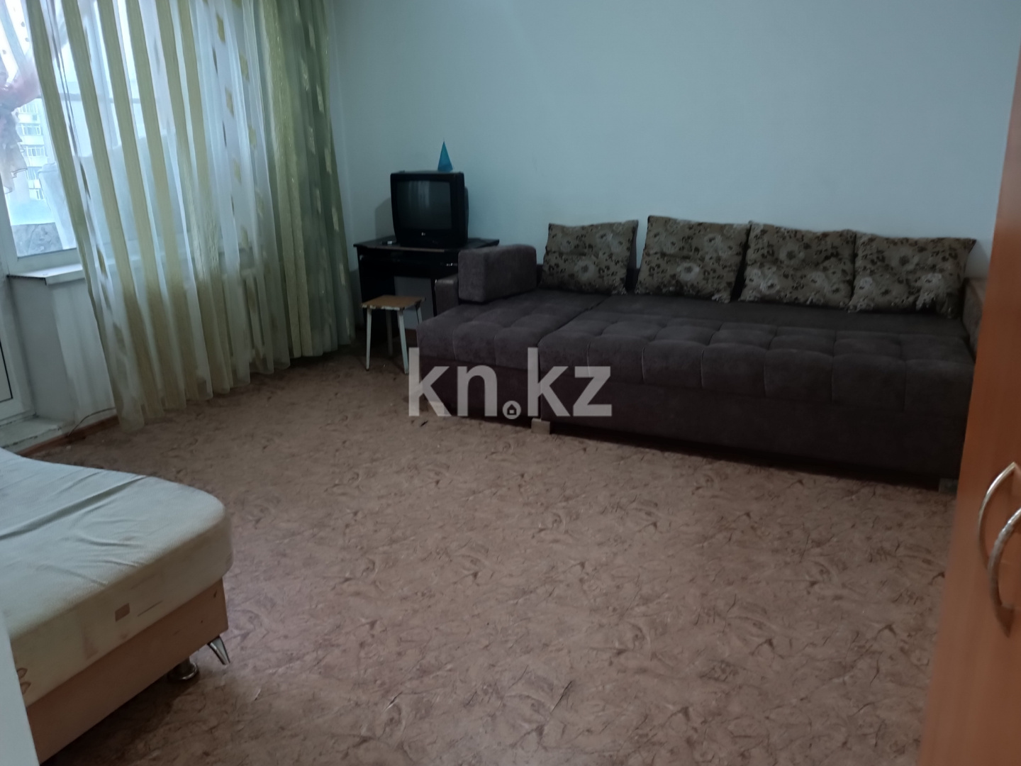 Аренда 2-комнатной квартиры, 51 м² - Аренда квартир помесячно от хозяев в Караганде фото 1 из 8