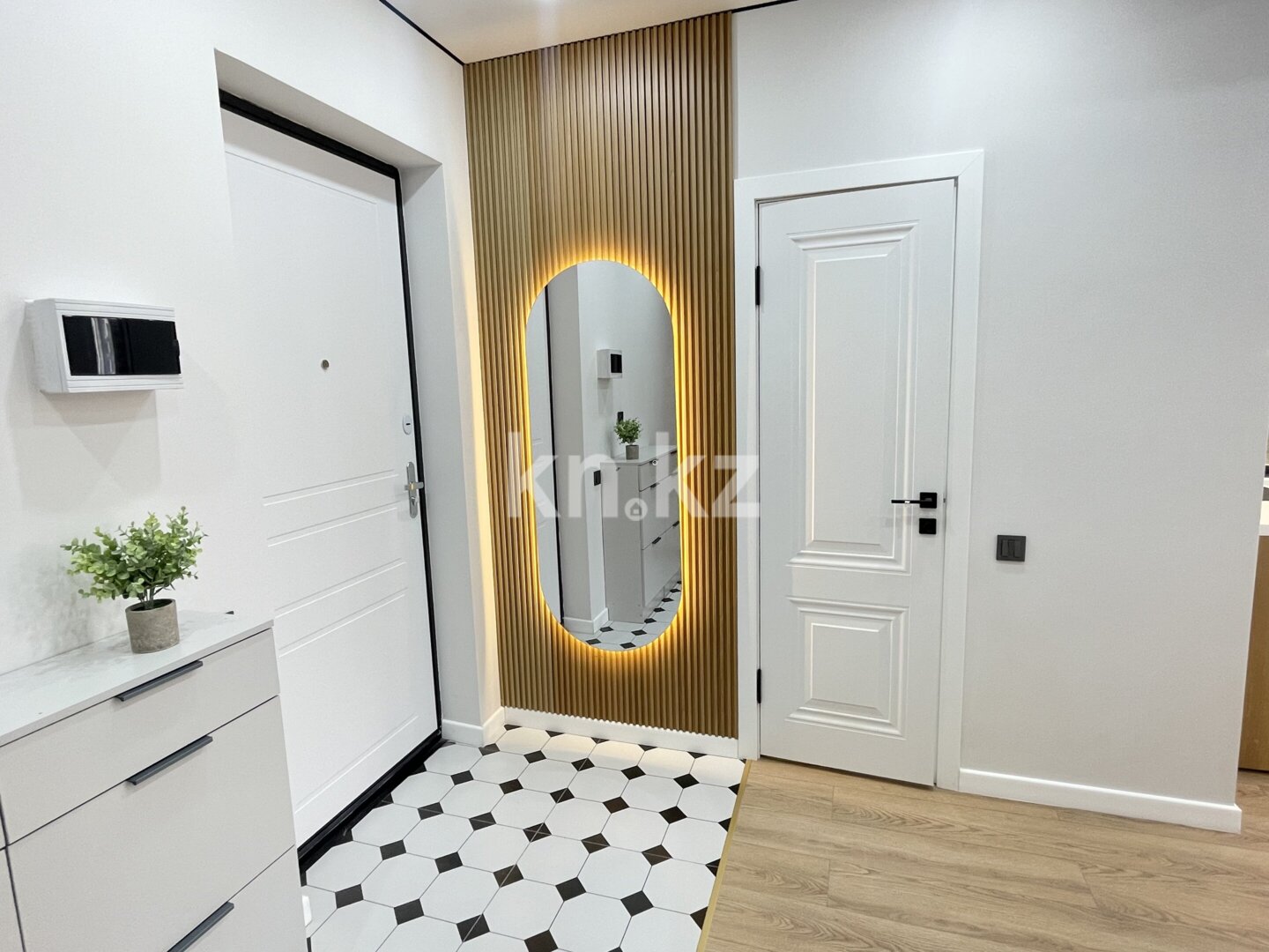 Продажа 2-комнатной квартиры, 37 м² в Алматы - фото 8