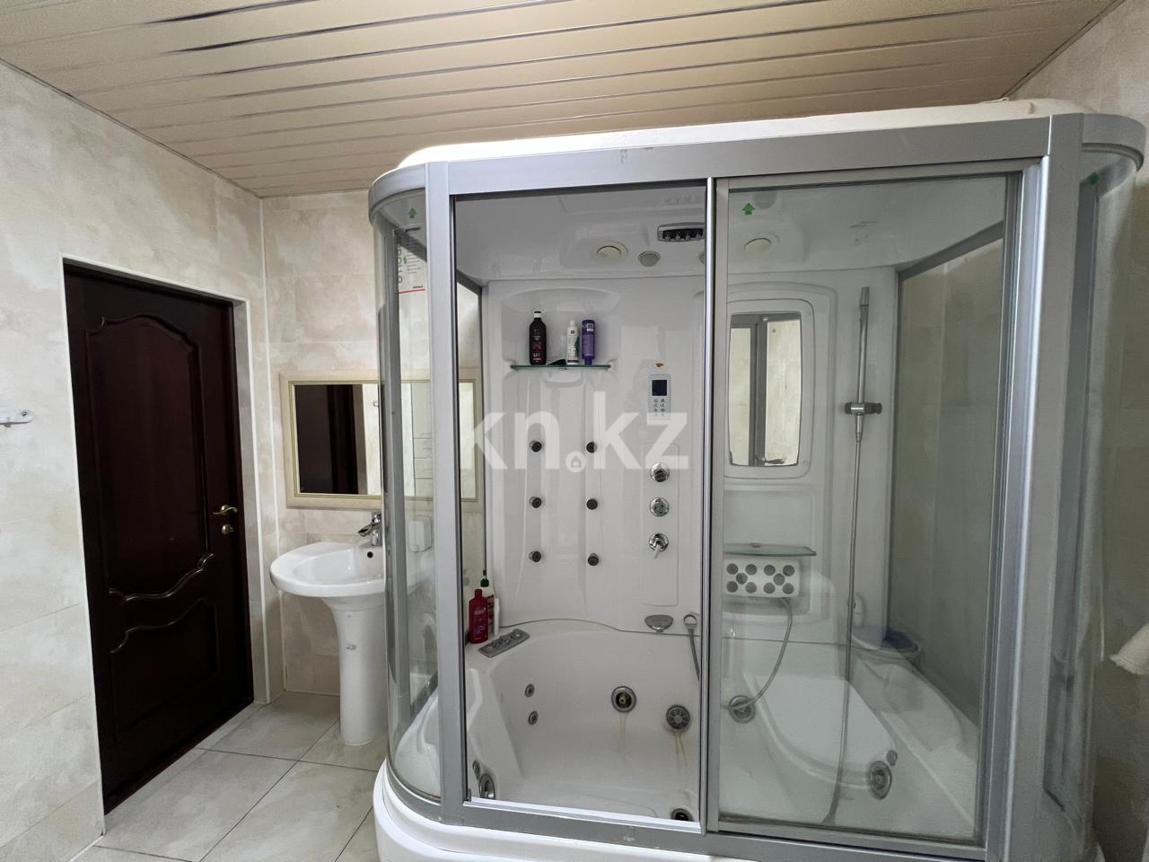 Продажа 3-комнатной квартиры, 100 м², ул. Сарайшык, дом  5В в Астане - фото 14