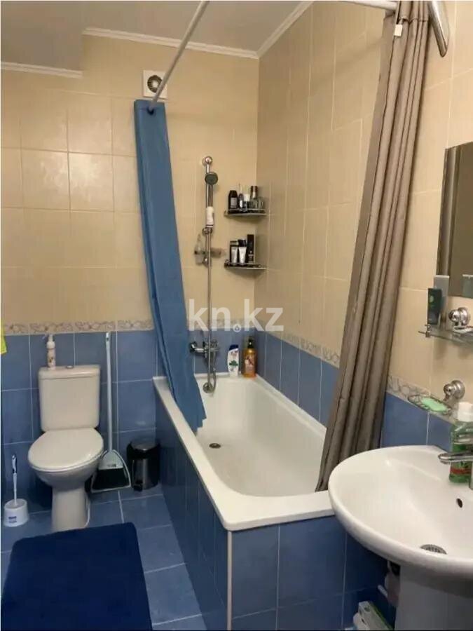Продажа 2-комнатной квартиры, 75 м² в Алматы - фото 4