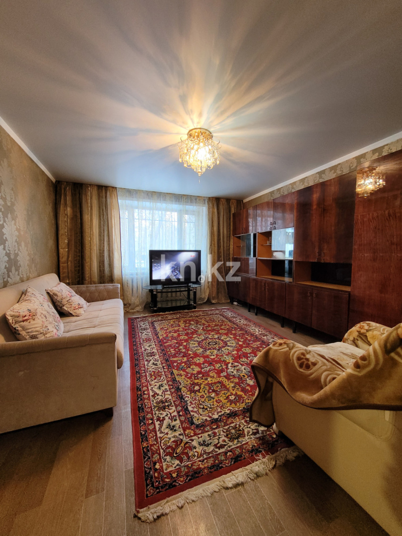 Продажа 2-комнатной квартиры, 35.2 м² - Продажа квартир в Караганде - страница 2 фото 1 из 18