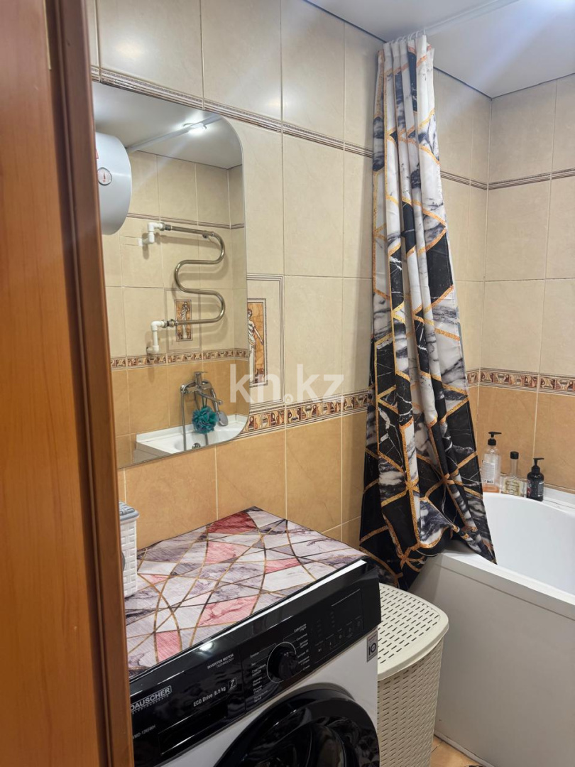 Аренда 3-комнатной квартиры, 59 м² - Аренда квартир помесячно в Караганде фото 7 из 12