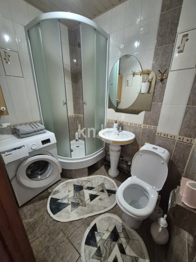 Аренда 1-комнатной квартиры посуточно, 32 м², ул. Мухита, дом  128 - Аренда жилой и коммерческой недвижимости в Уральске фото 6 из 6