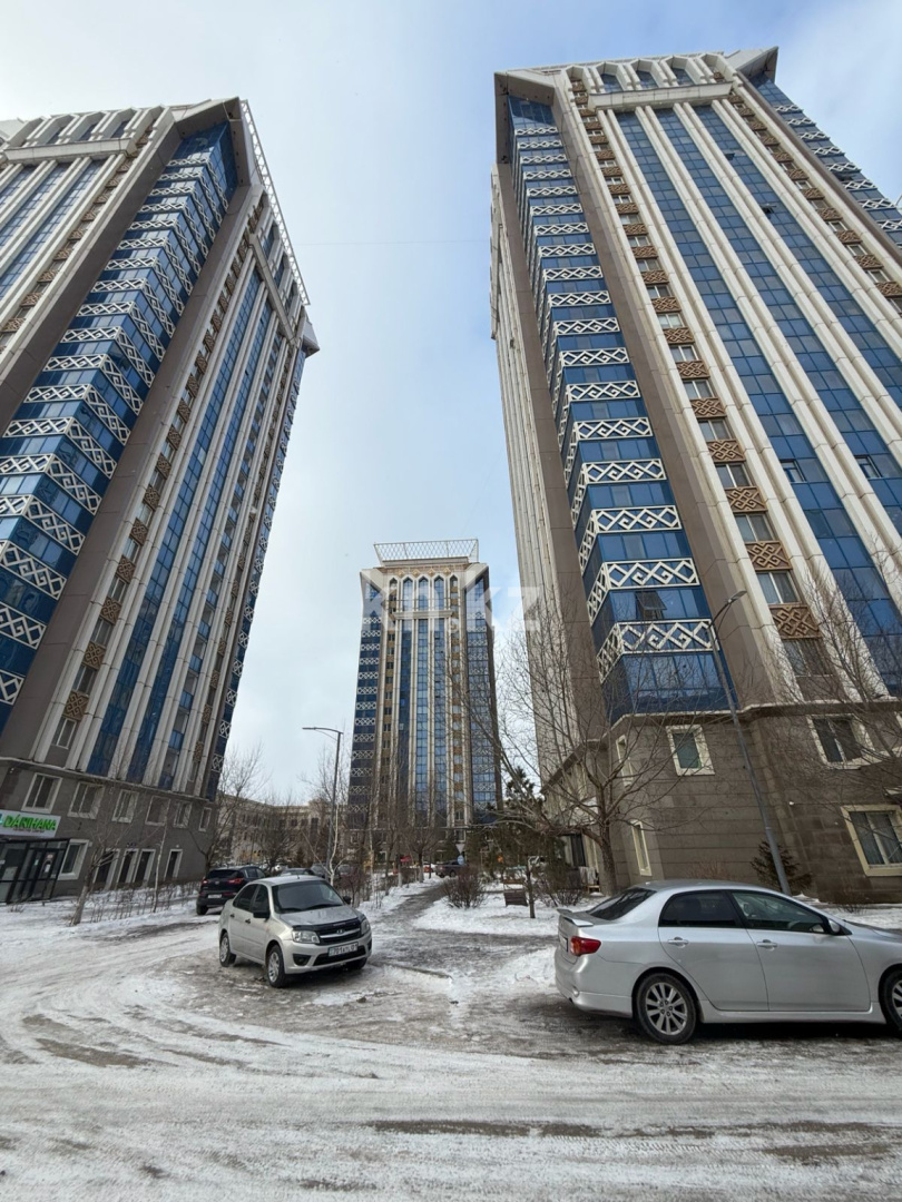 Продажа 4-комнатной квартиры, 106 м², ул. Куанышбаева, дом  9/2 - Продажа квартир в Казахстане фото 38 из 40