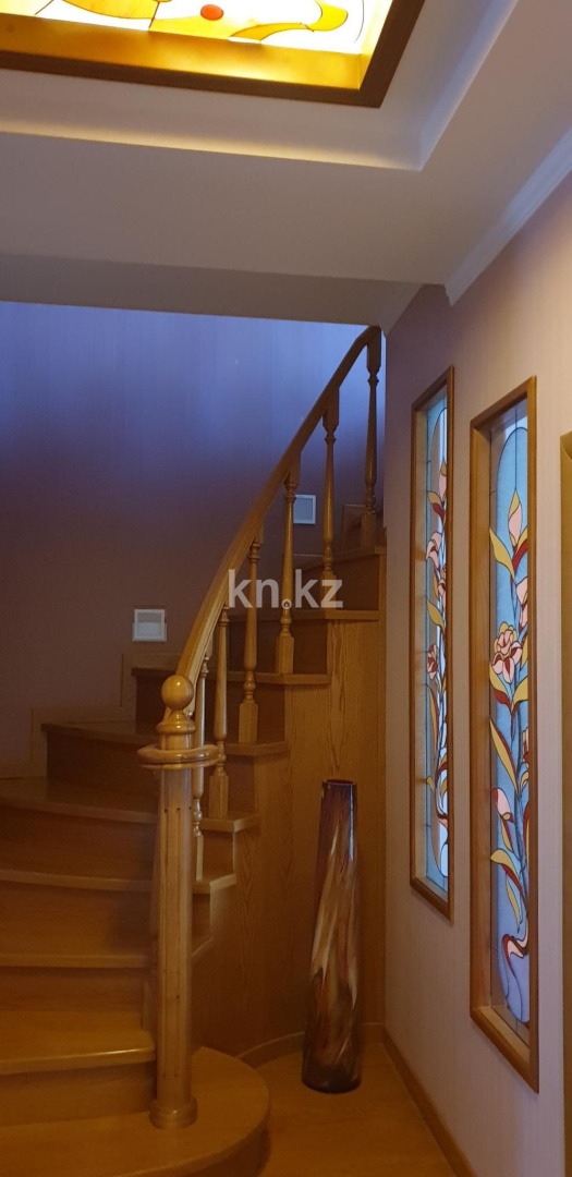 Продажа 7-комнатной квартиры, 227 м², ул. Ерубаева, дом  50/6 - Продажа  пятикомнатных квартир в Караганде без посредников фото 10 из 20