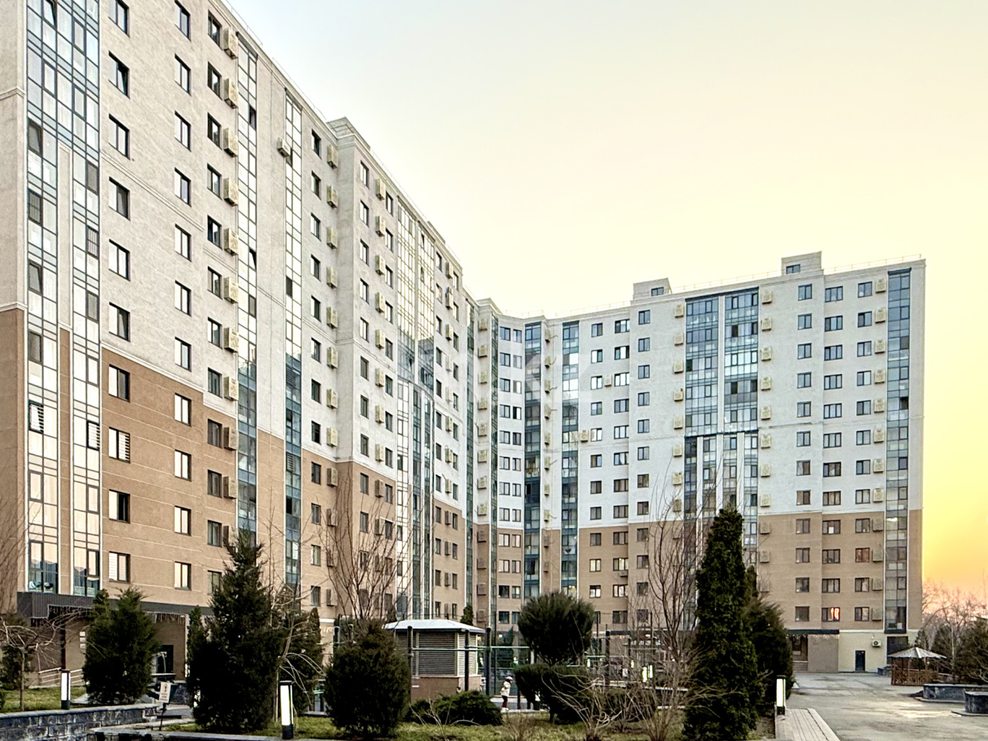 Продажа 2-комнатной квартиры, 40 м² в Алматы