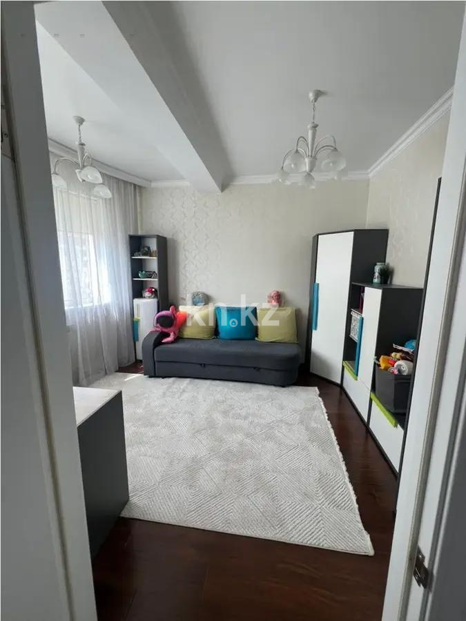Продажа 3-комнатной квартиры, 69.8 м² в Алматы - фото 2