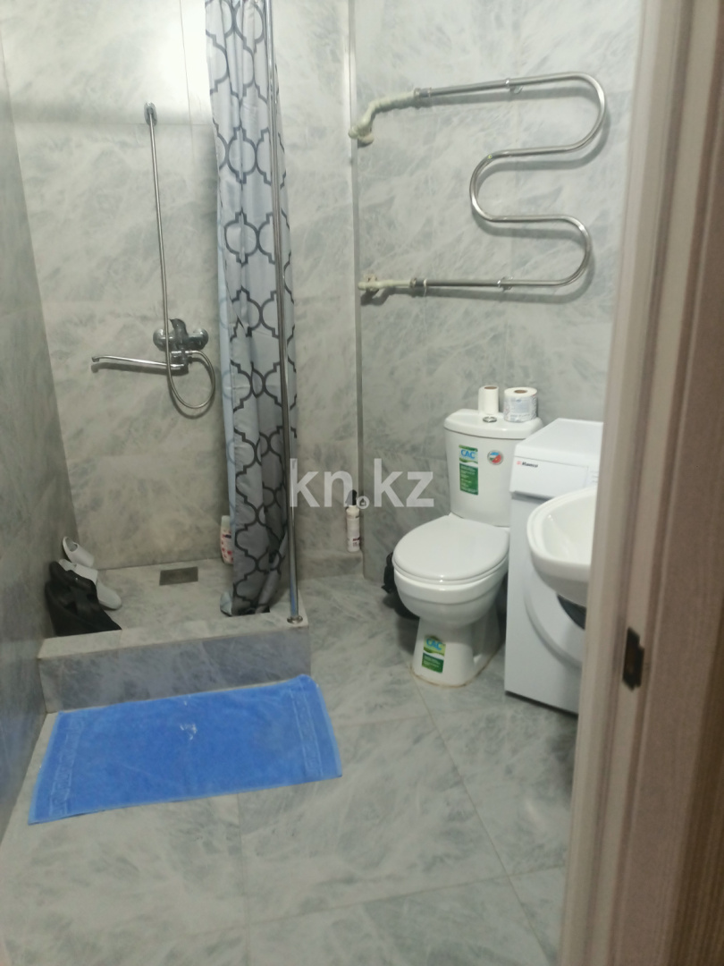 Аренда 2-комнатной квартиры посуточно, 48 м², ул. Тянь-Шаньская, дом  9г - Аренда  двухкомнатных квартир посуточно в Алматы фото 5 из 11