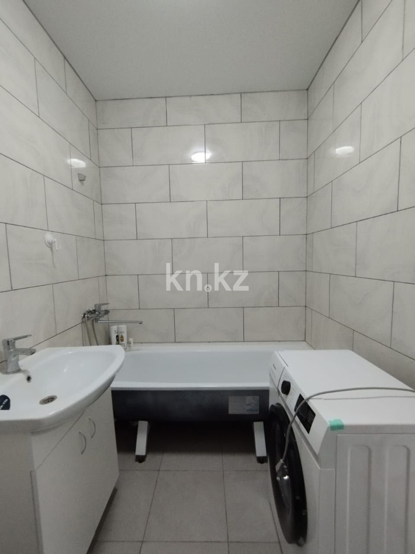 Продажа 1-комнатной квартиры, 33.9 м² в Уральске - фото 4