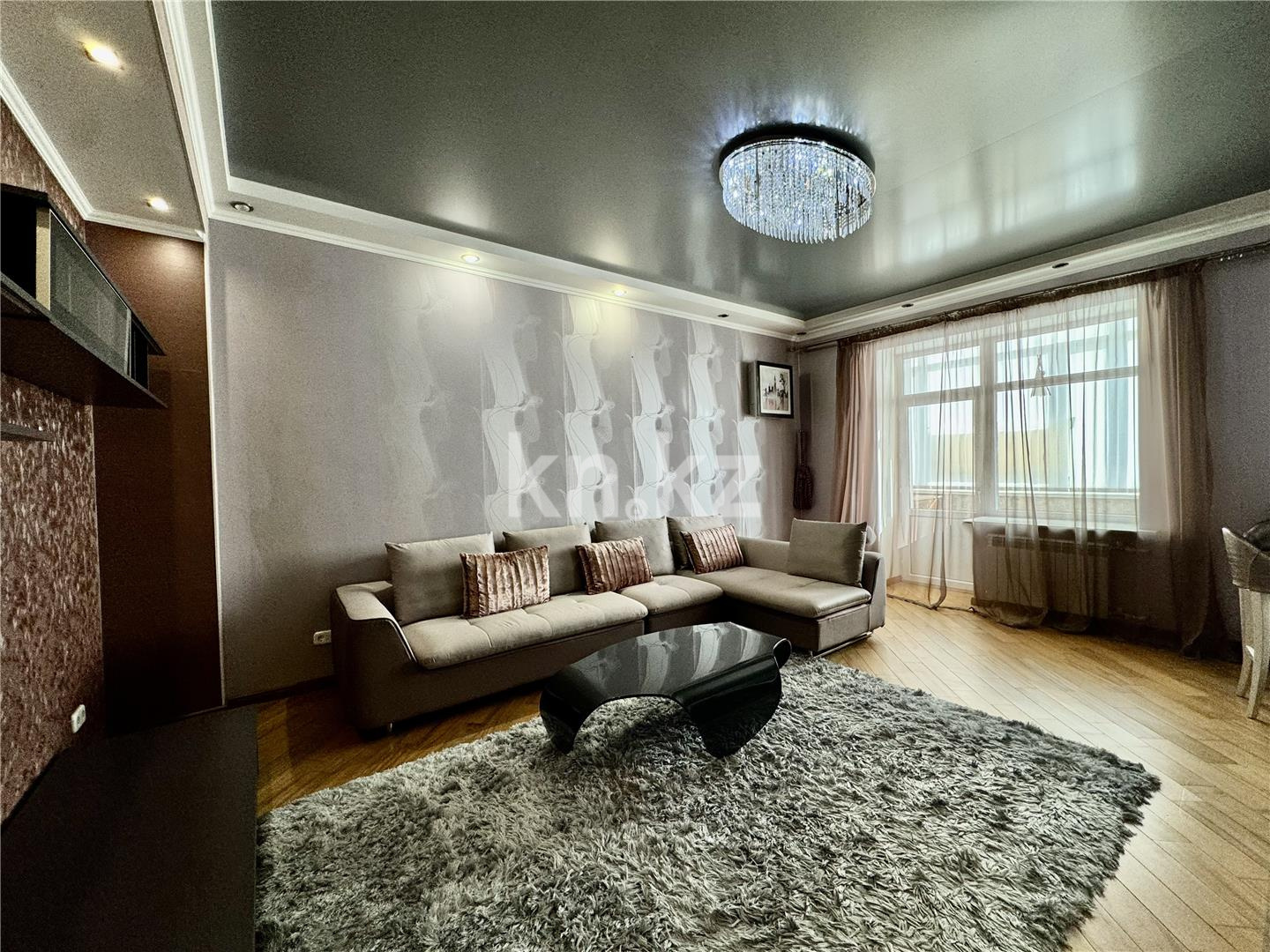 Продажа 6-комнатной квартиры, 227 м², ул. Ерубаева, дом  50/6 - Продажа  пятикомнатных квартир в Караганде фото 3 из 59