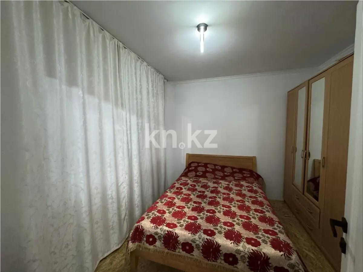 Продажа 3-комнатной квартиры, 48 м², мкр-н 14, дом  24 в Караганде - фото 2